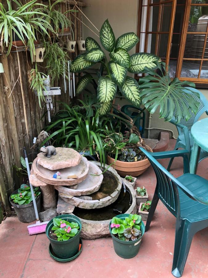 Garden Flat Apartment อีสต์ลอนดอน ภายนอก รูปภาพ