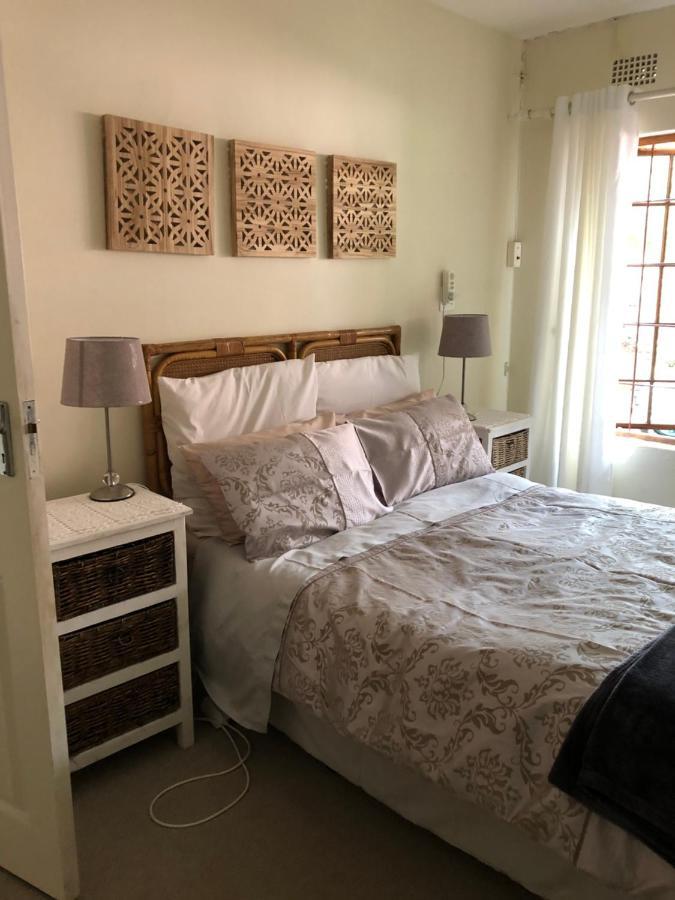 Garden Flat Apartment อีสต์ลอนดอน ภายนอก รูปภาพ